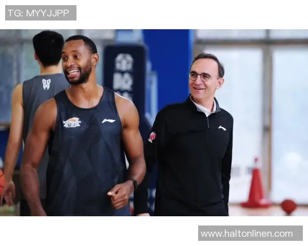 杭州乒乓球队以75分稳居挑战赛积分榜首位展现强劲实力