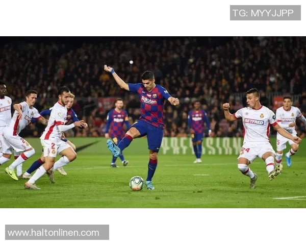 足球明星脚后跟技巧训练提升球技的秘密与方法分享